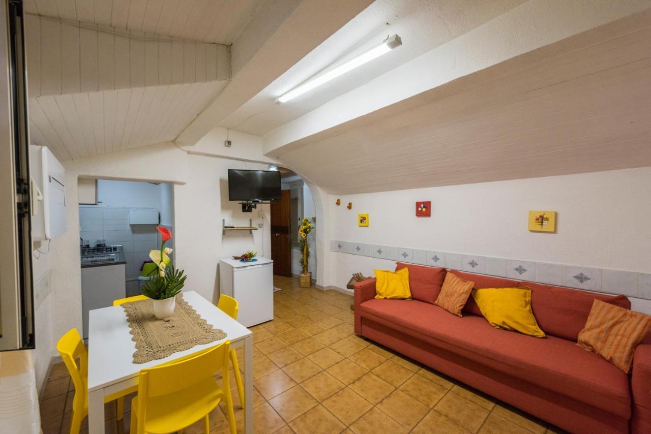Casa Vacanze Basso Salernes Extérieur photo